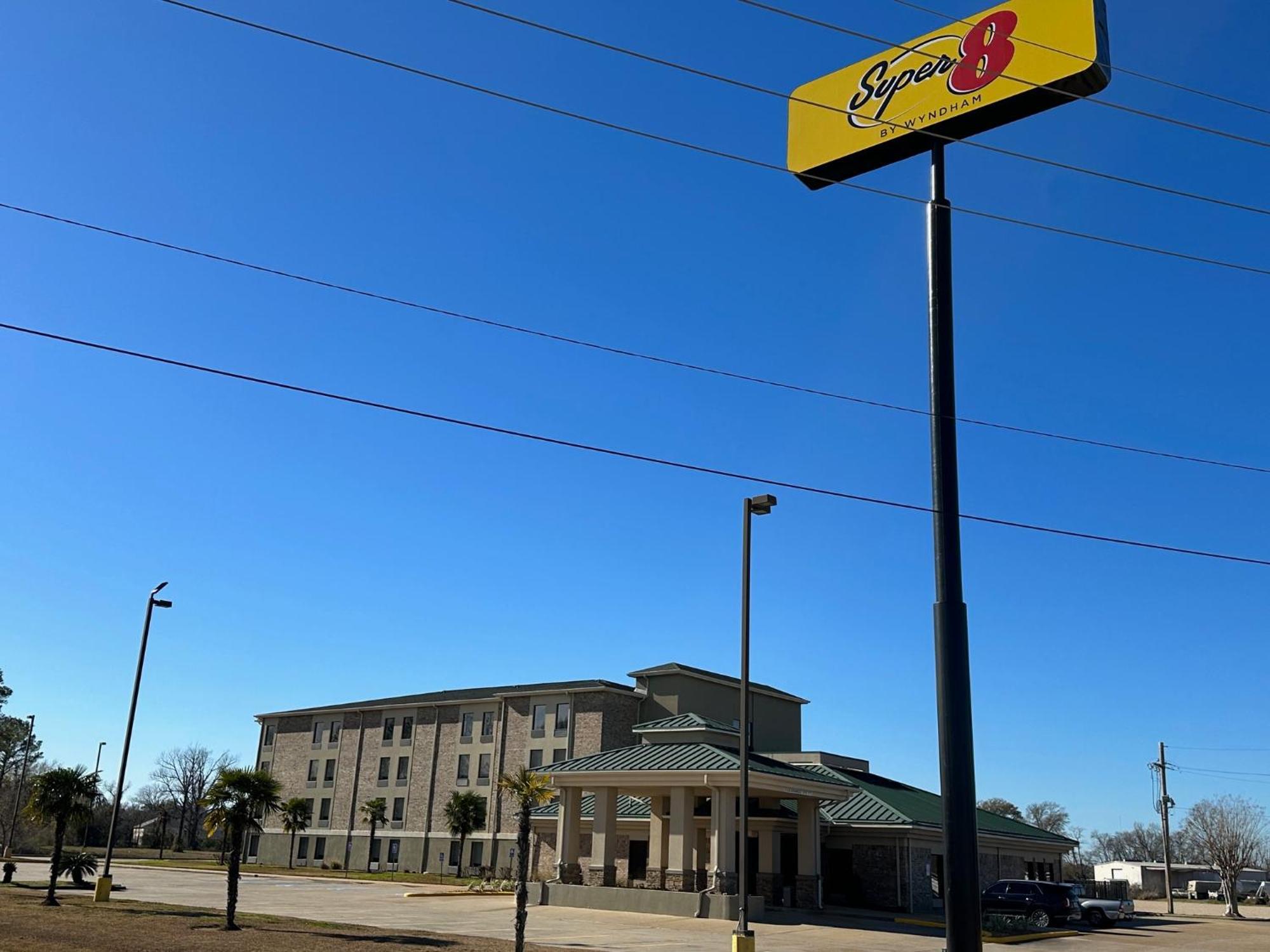 Super 8 By Wyndham Alexandria La Hotel Luaran gambar