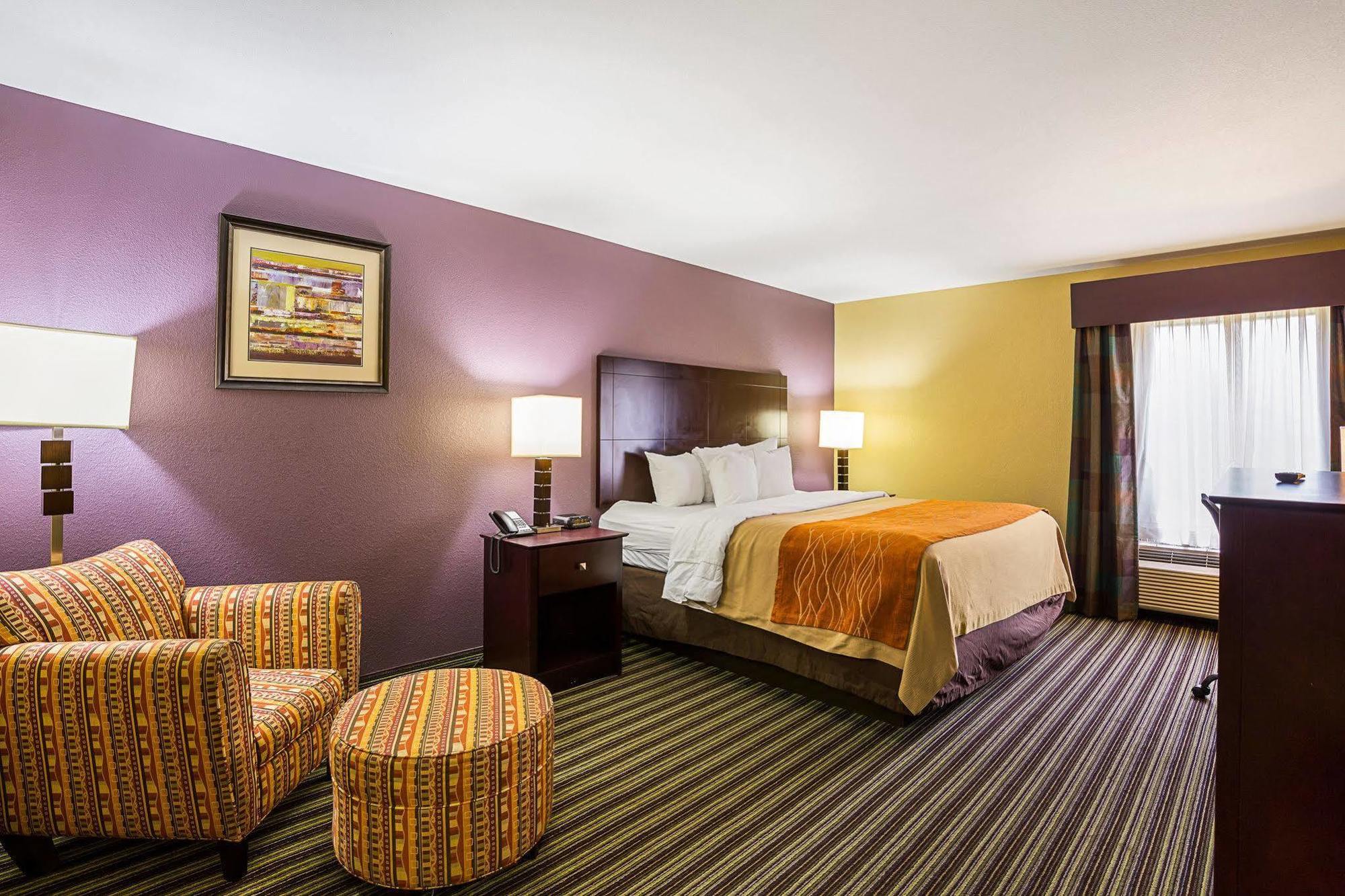 Super 8 By Wyndham Alexandria La Hotel Luaran gambar